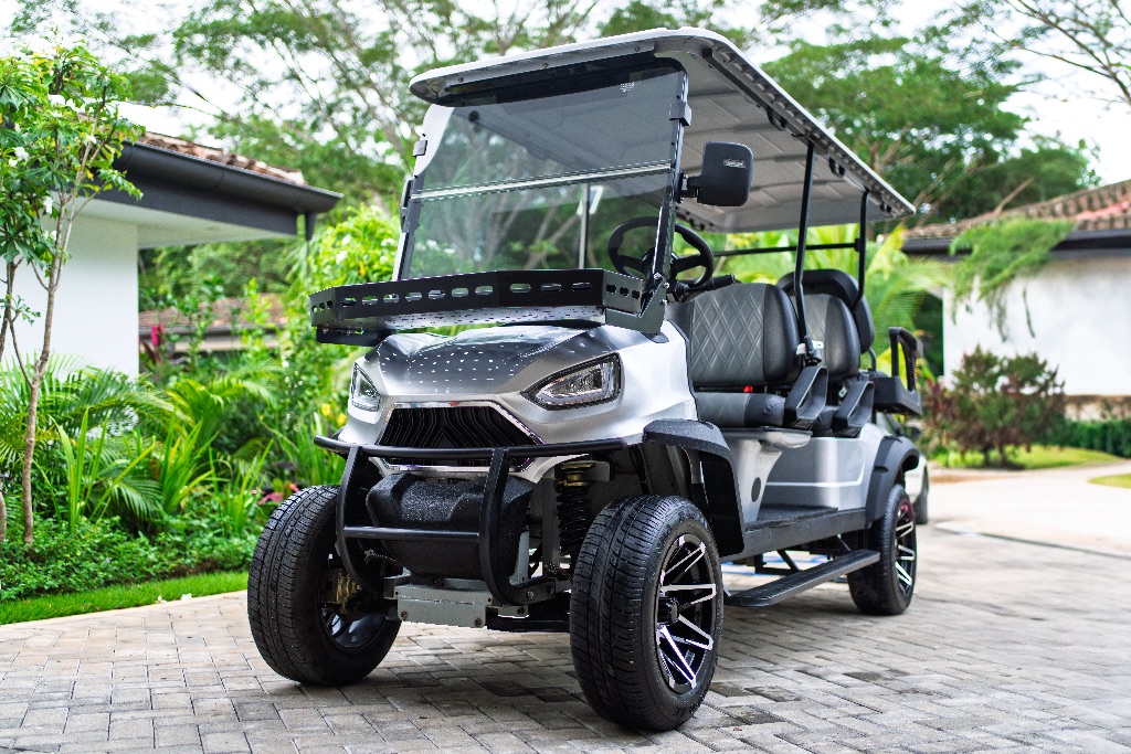 Golf cart