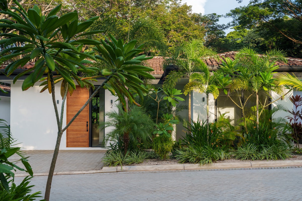 Casa #2 photo 1