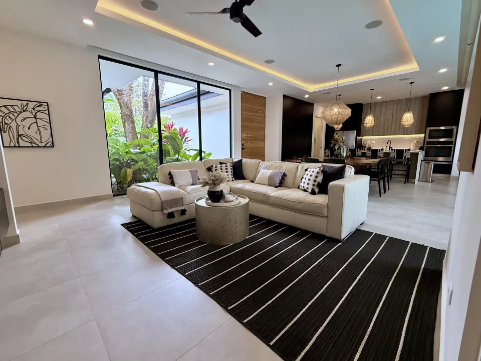 Casa #3 photo 2